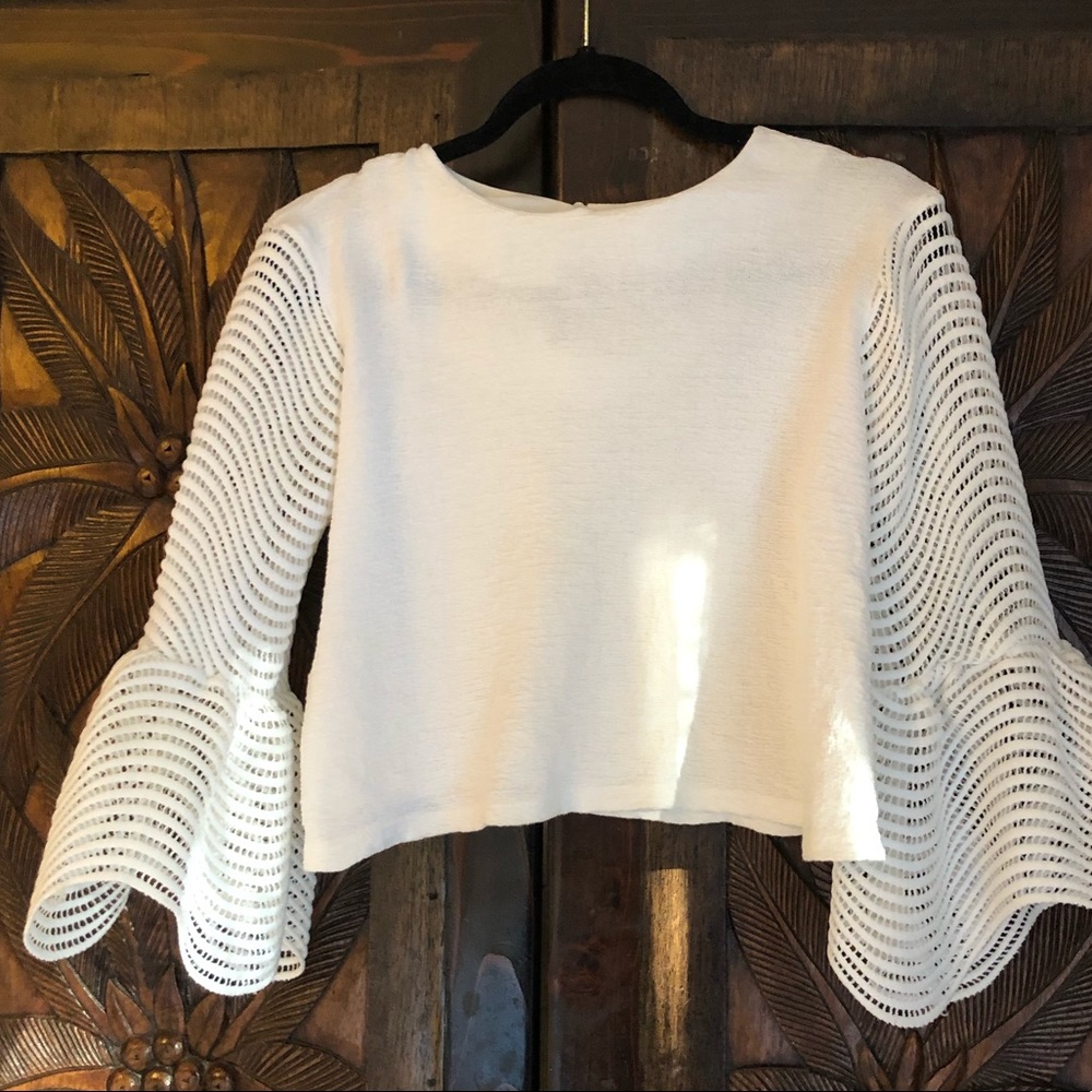 Prettiest details in this top!